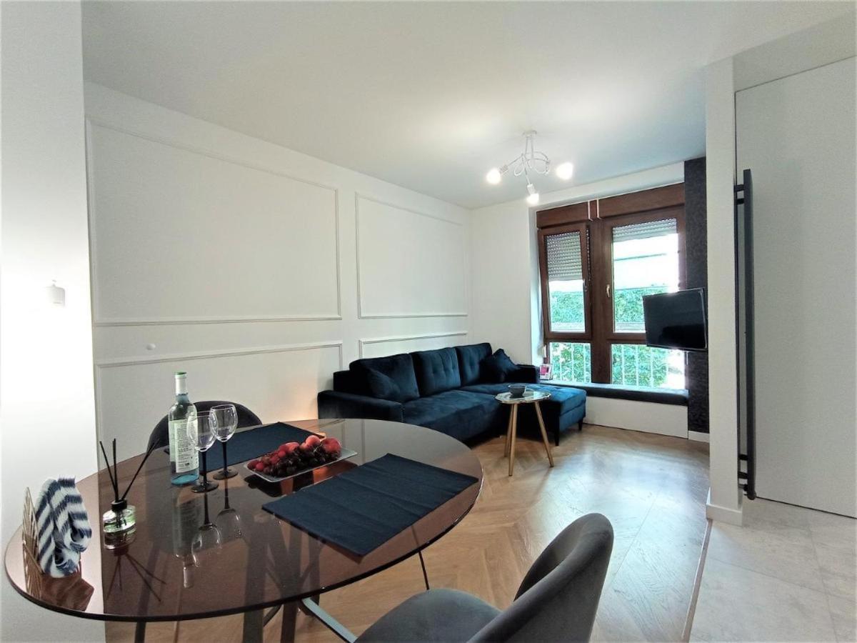 Chmielna 73c By Homeprime Butas Warsaw